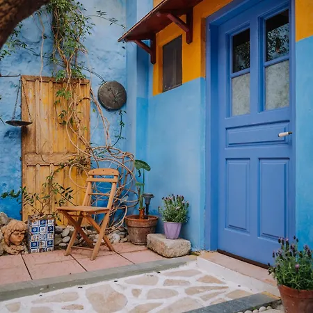 Mayelia ηouse In The Old Town