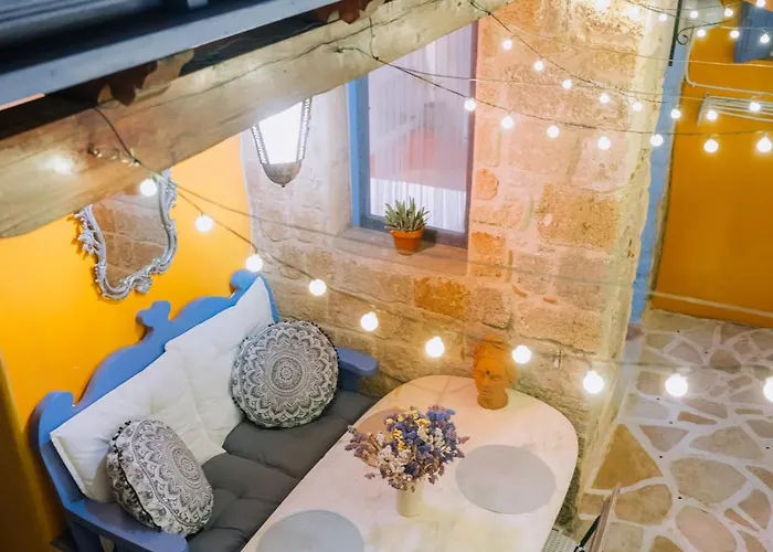 Casa de Férias Mayelia Cozy House In The Medieval Town