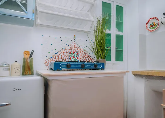 Casa de Férias Mayelia Cozy House In The Medieval Town *