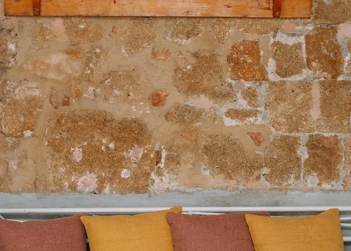 Casa de Férias Mayelia Cozy House In The Medieval Town Rhodes City