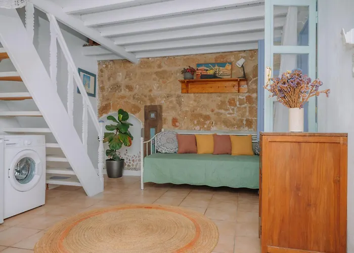 Casa de Férias Mayelia Cozy House In The Medieval Town Rhodes City