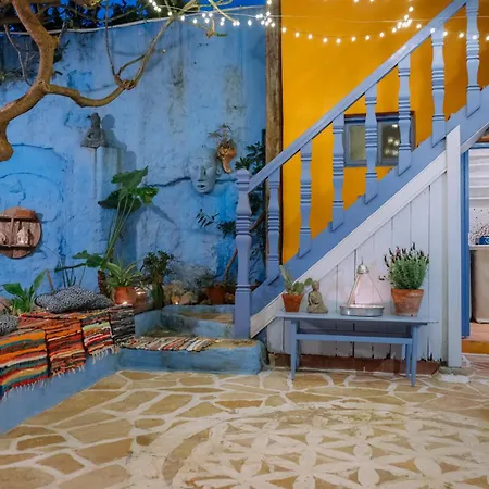 Mayelia Cozy House In The Medieval Town *