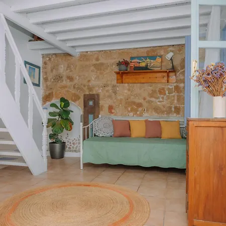 Casa de Férias Mayelia Cozy House In The Medieval Town Rhodes City