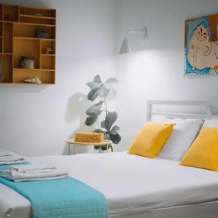 Mayelia Cozy House In The Medieval Town בית נופש *